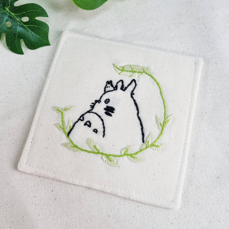 Embroidery Coaster (Totoro)