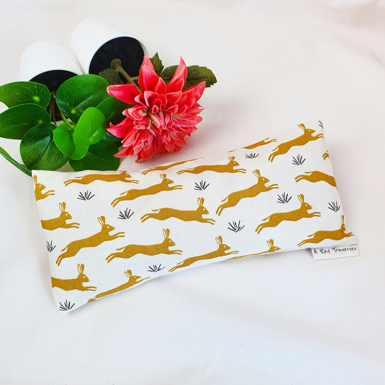 Lavender Eye Pillow (Hares in Gold)