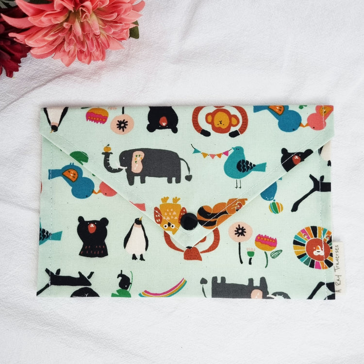 Envelope Pouch (Animal Parade in Mint)